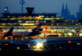 Warnstreik an Flughäfen laufen - massive Ausfälle erwartet