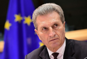   EU-Kommissar Günther Oettinger besucht Aserbaidschan  