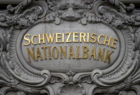 Schweizer Notenbank nimmt zwei Milliarden ein