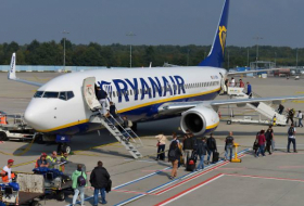 Ryanair stellt sich bei Piloten-Tarif quer