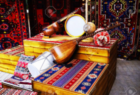  Aserbaidschanische Musikinstrumente -  FOTOS  