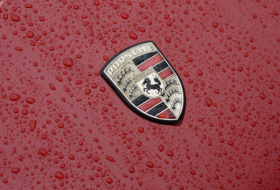 Porsche-Herstellung wegen Ausfall hunderter Server lahmgelegt – Zeitung