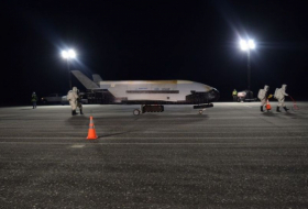 Washingtons geheimnisumwittertes Mini-Shuttle aus dem All zurückgekehrt