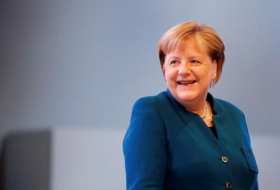 Merkel sagt Zwei-Prozent-Militärausgaben bis Anfang 30er Jahre zu