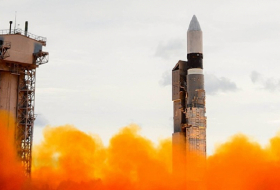     Letzter Raketenstart im Jahr 2019:   Vier Satelliten erreichen Orbit  