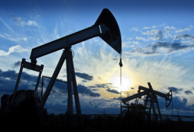   Kasachstan führte ein Verbot und Beschränkungen für die Ausfuhr von Erdölerzeugnissen außerhalb der EWG ein  