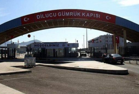   Haltung der Botschaft gegenüber der Schließung der Grenze zwischen der Türkei und Nachitschewan  