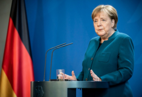 Merkel hält Zeitpunkt für Beschlüsse über Rückkehr zum Alltag für zu früh