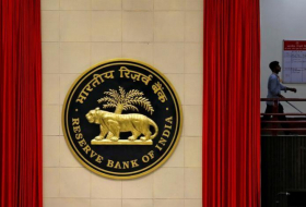  Indiens Notenbank senkt Zinsen in Viruskrise -  