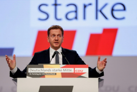 Sachsens Regierungschef lehnt Gutscheine für Urlaub in Deutschland ab