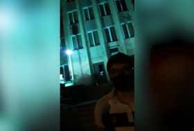   Protest in Eriwan in der Nacht -   VIDEO    