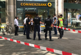 In Berlin zwei Banken überfallen