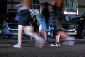 Polizei untersucht Vorfall in Düsseldorfer Altstadt