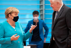   Merkel und Seehofer planen Aufnahme von 1500 Geflüchteten  