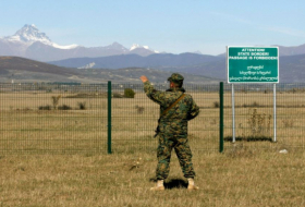 Die georgischen Grenzschutzbeamten lehnten es ab, Lastwagen mit Reifen nach Berg-Karabach zu lassen