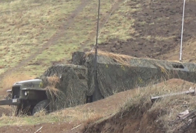  Aserbaidschan präsentiert neues Video der beschlagnahmten armenischen Militärausrüstung  