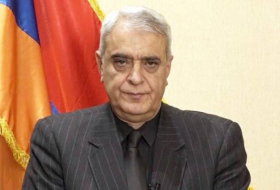   Ehemaliger armenischer Minister fordert Pashinyan auf, zurückzutreten  