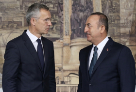  Cavuschoglu und NATO-Generalsekretär diskutieren über Karabach 