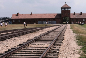 Auschwitz-Komitee warnt vor Gleichgültigkeit