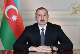   Königin gratuliert dem aserbaidschanischen Präsidenten zum Nationalfeiertag  