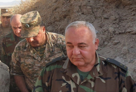   Inkompetente armenische Behörden brachten das Land an den Rand des Ruins -   Armenischer General    