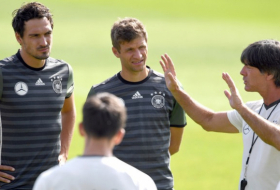  Löw vertraut Müller das DFB-Team an  
