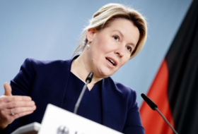 Berliner SPD hält an Giffey als Spitzenkandidatin fest