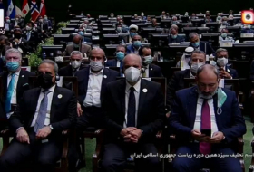   Respektlosigkeit gegenüber dem Präsidenten des Iran von Paschinjan   - FOTO    