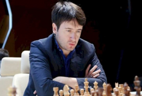   Radschabov besiegt Carlsen bei Champions Chess Tour  