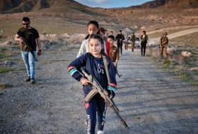  Veteranen der US-Armee führen Militärtraining für armenische Kinder durch  
