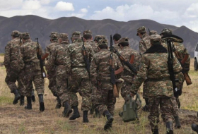  Spezialeinheiten Aserbaidschans belagern 50 armenische Soldaten 