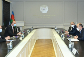 Aserbaidschan und Russland diskutieren Perspektiven der Bildungskooperation