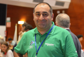     Schachturnier “Prague Open-2022“:   Azer Mirzayev startet den Wettbewerb mit einem Sieg  