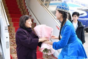  Aserbaidschanische Parlamentssprecherin besucht Kasachstan 