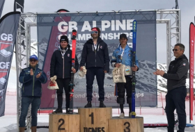 Aserbaidschanischer Skifahrer gewinnt GB Alpine Championships 2022