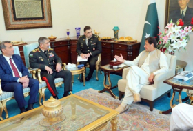   Imran Khan traf sich mit Zakir Hasanov  