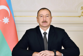   Präsident von Aserbaidschan gratulierte dem Premierminister von Pakistan  