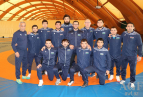 Aserbaidschanisches griechisch-römisches Wrestling-Team führt den Medaillenspiegel bei Europameisterschaften an