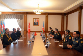  Chef des Verteidigungsgeheimdienstes der türkischen Republik besucht Aserbaidschan 