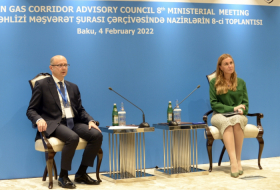   Aserbaidschanische und der italienische Minister diskutierten über den Ausbau von TAP  