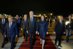   Litauischer Präsident trifft zu einem offiziellen Besuch in Aserbaidschan ein  