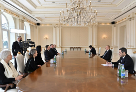   Präsident Ilham Aliyev empfing eine Delegation unter der Leitung des Präsidenten des estnischen Parlaments  