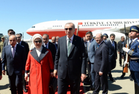   Erdogan kommt in Baku an   - FOTOS    