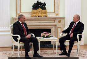   Putin traf sich mit Paschinjan   - VİDEO     