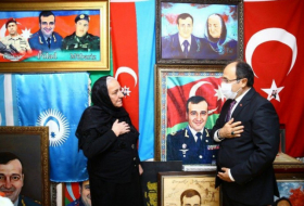   Türkischer Botschafter veröffentlicht einen Beitrag über Aserbaidschans Nationalhelden –   FOTO    