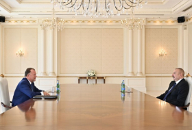   Präsident Ilham Aliyev empfängt Präsidenten des Internationalen Judo-Verbandes  