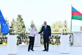   Präsident Ilham Aliyev zog eine positive Bilanz des Besuchs von Ursula von der Leyen  