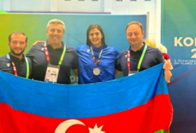   Aserbaidschanische Schwimmerin gewinnt Silbermedaille   