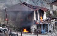   Aserbaidschanisches Außenministerium kommentiert die Brandstiftung des Waldes in Latschin durch Armenier  