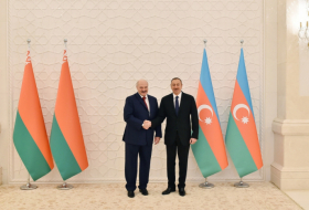   Präsident Ilham Aliyev ruft Präsident Alexander Lukaschenko an  